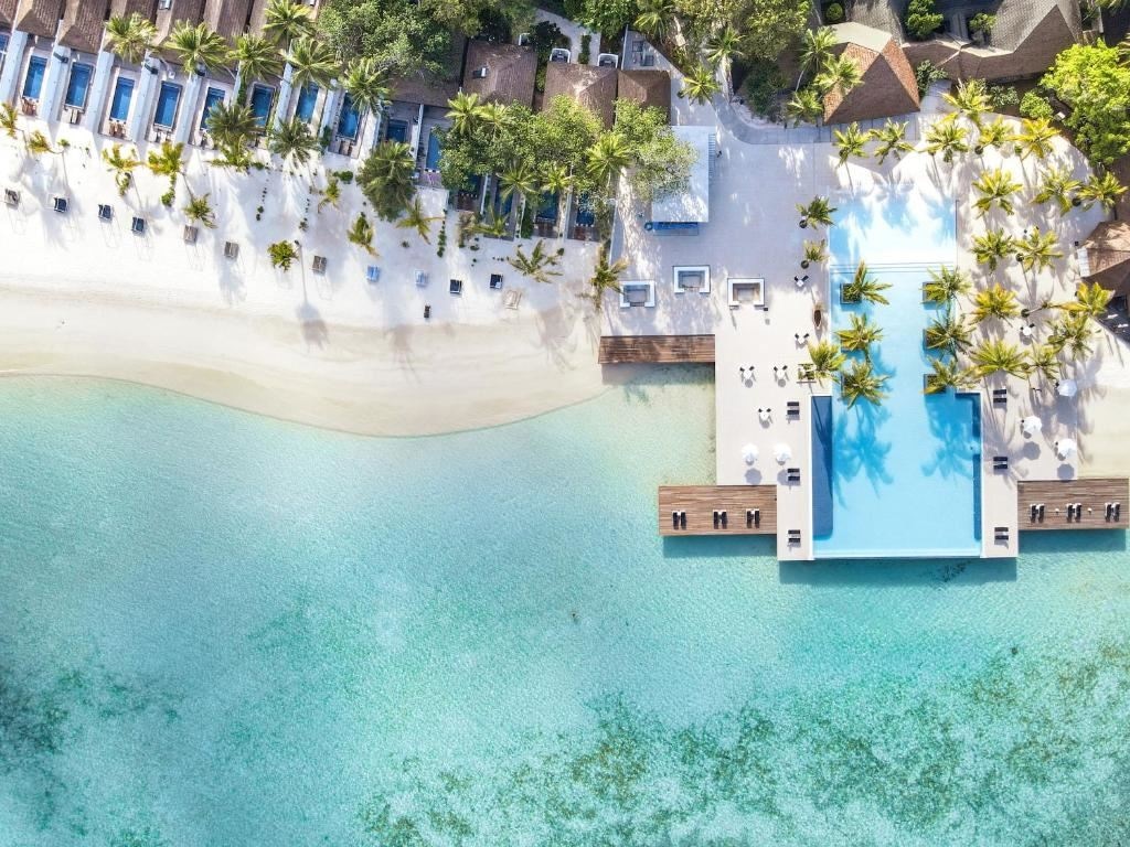 pools-outdoor-pool