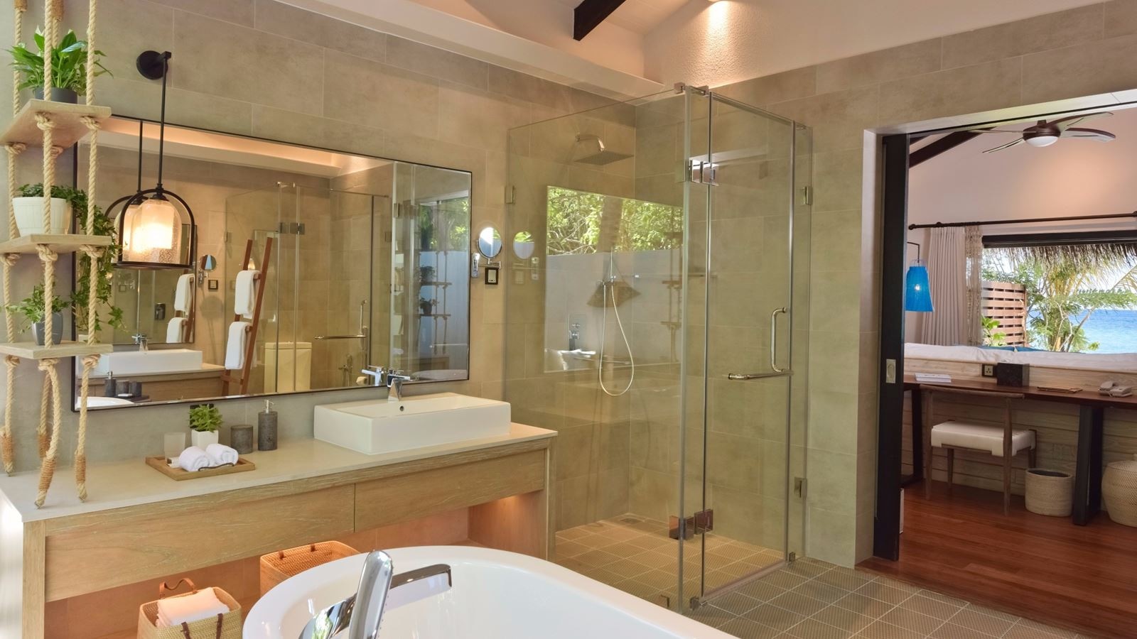 rooms-beach-pool-villa