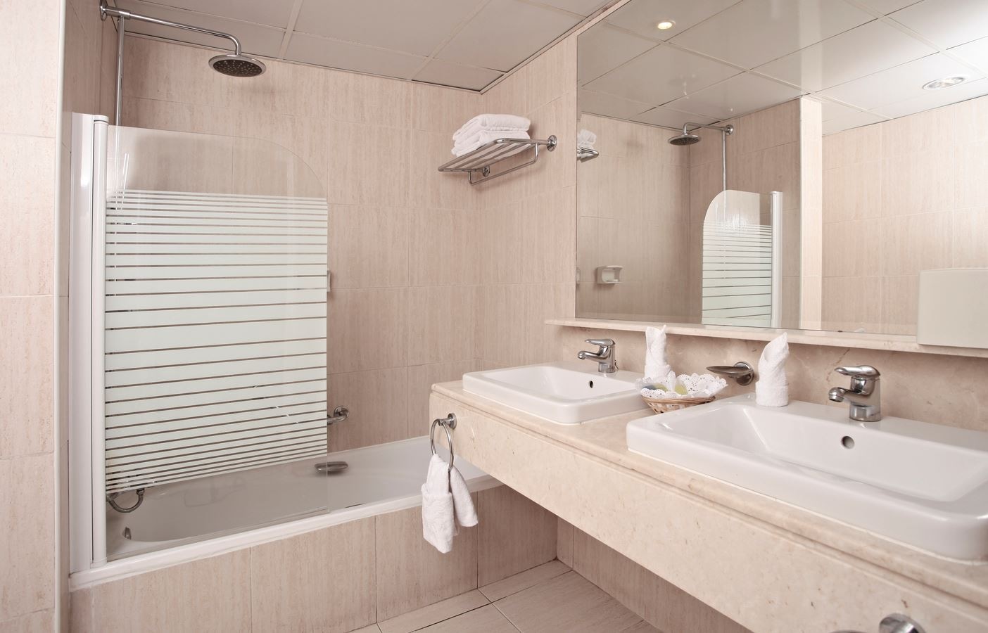 rooms-junior-suite-superior