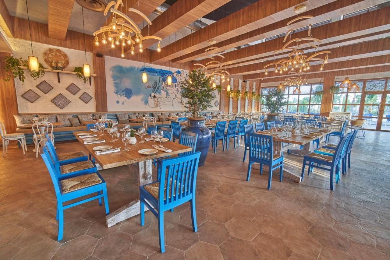 restaurants-the-greek-restaurant