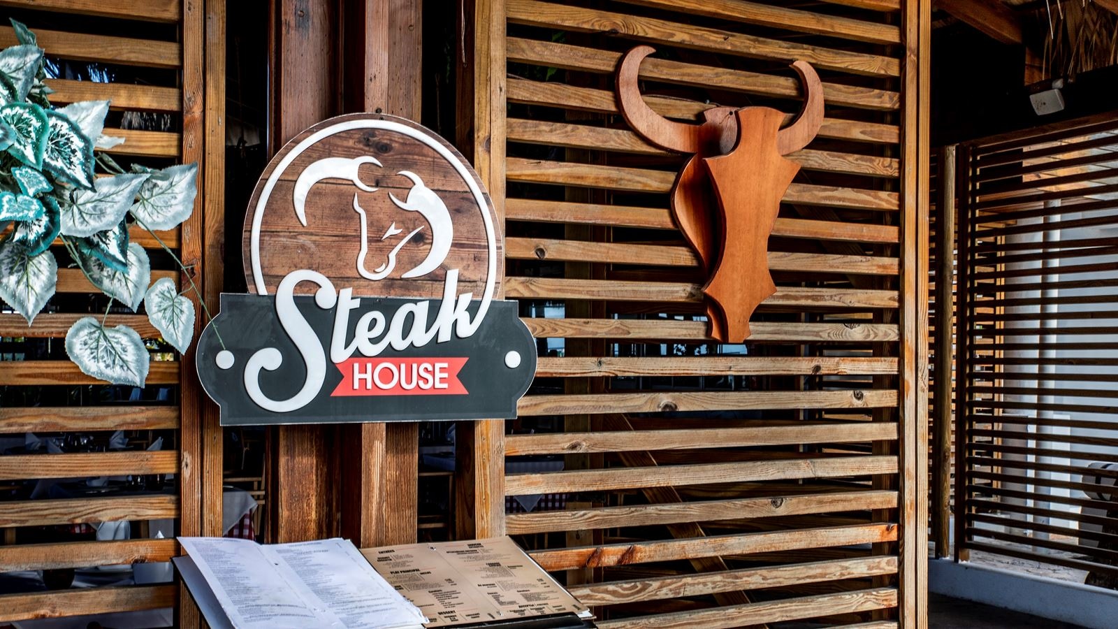 restaurants-steakhouse