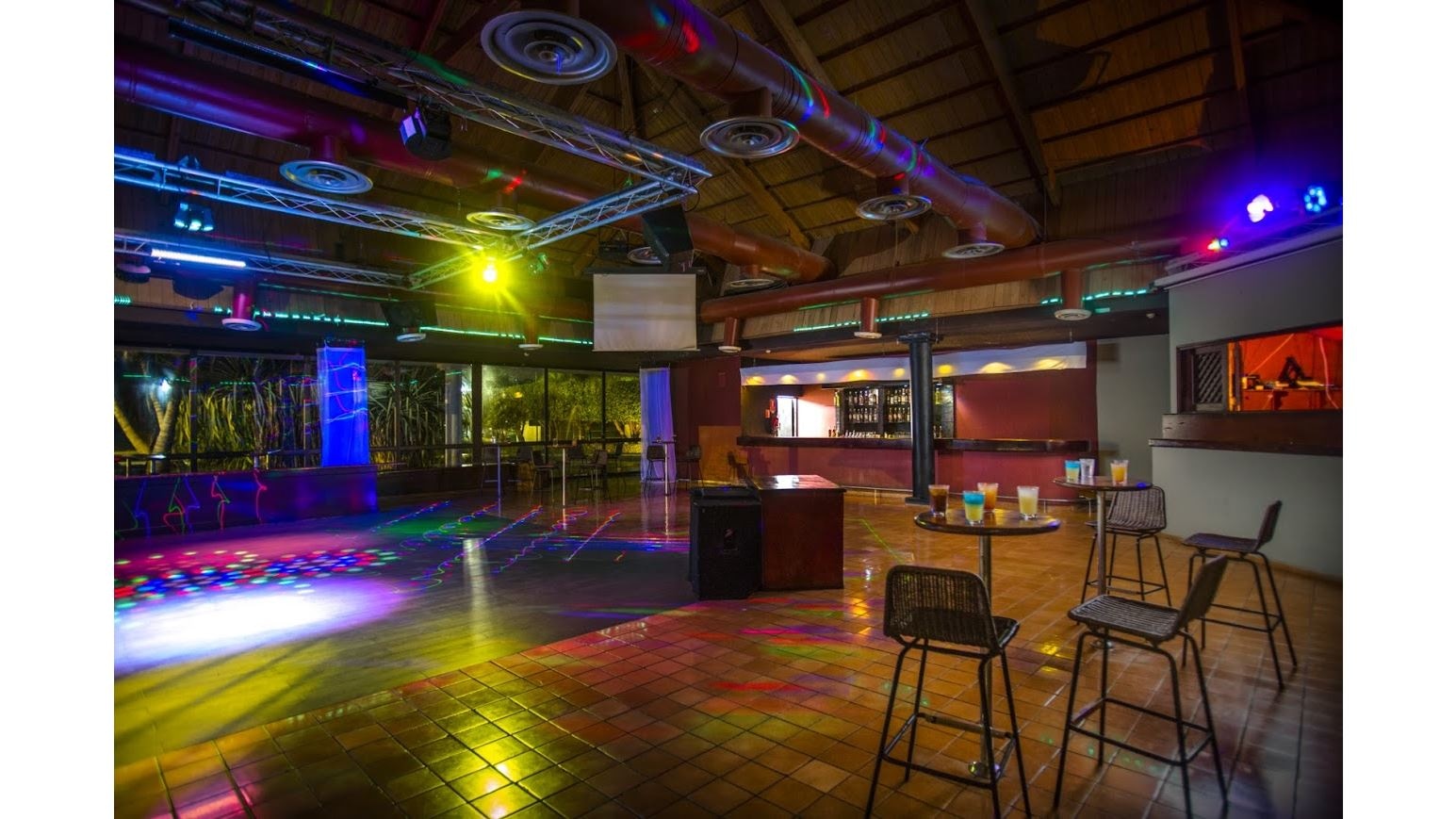 bars-players-sports-bar-disco