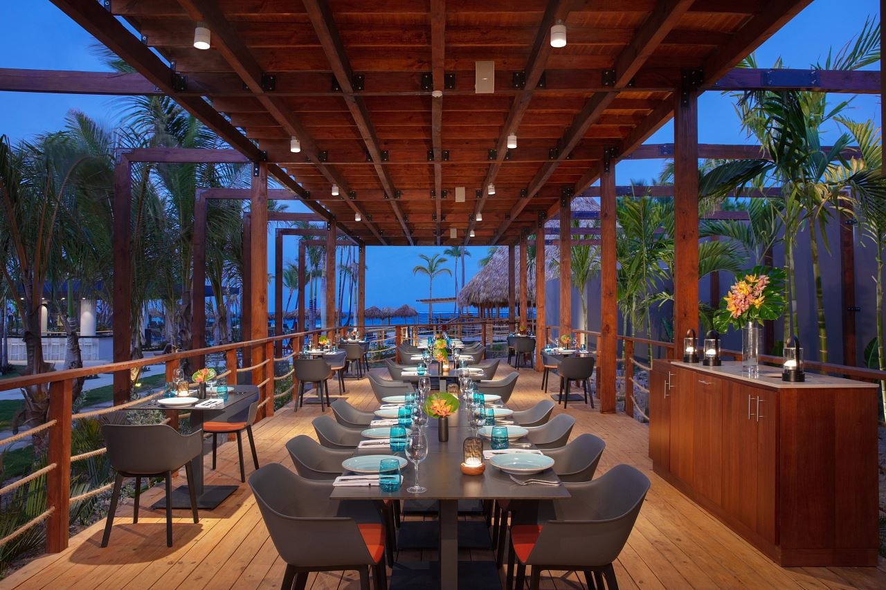 restaurants-restaurants