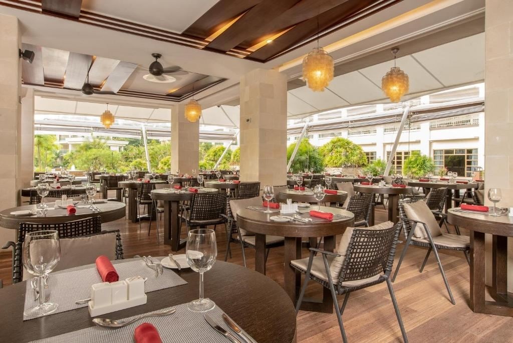 restaurants-restaurants