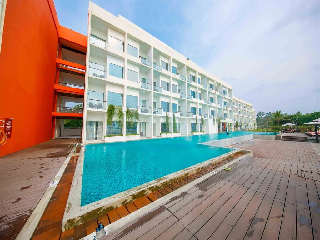 general-main-building