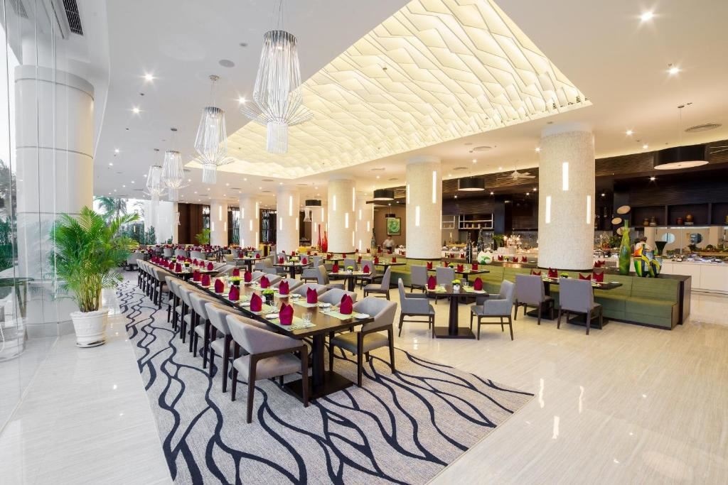 restaurants-nha-trang-bay-restaurant