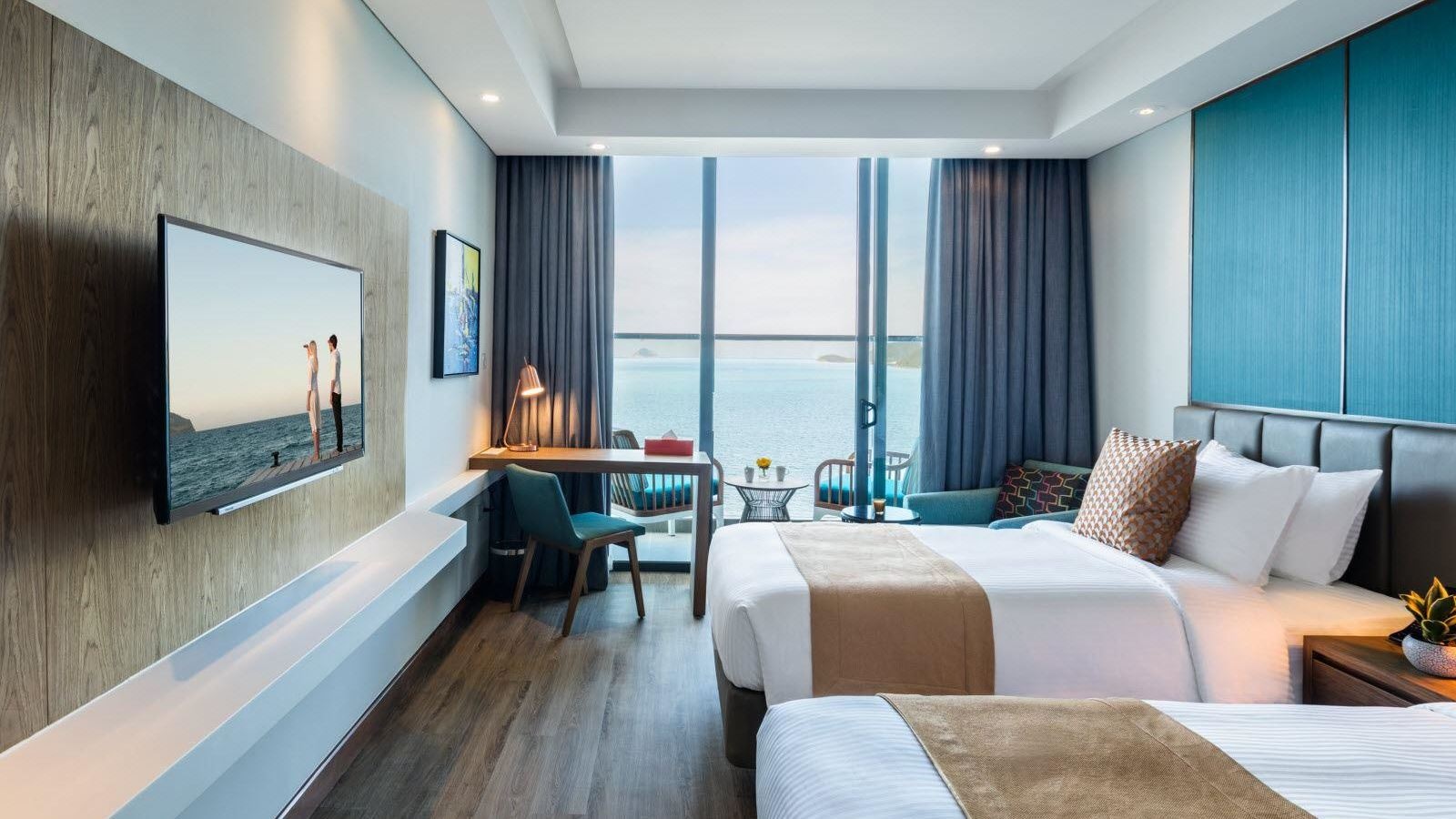 rooms-executive-twin-ocean-view-with-balcony-no-extra-bed