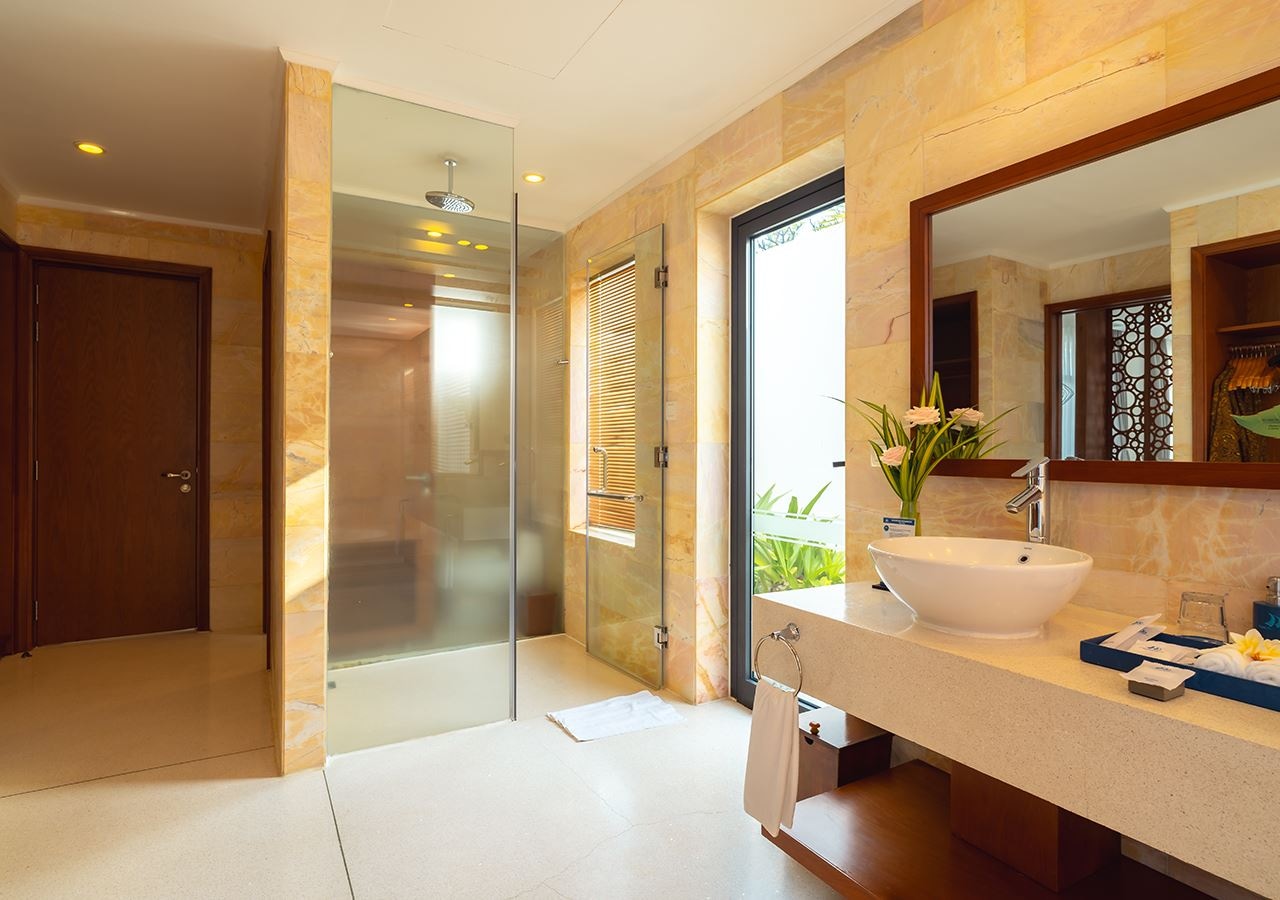 rooms-beachfront-pool-villa