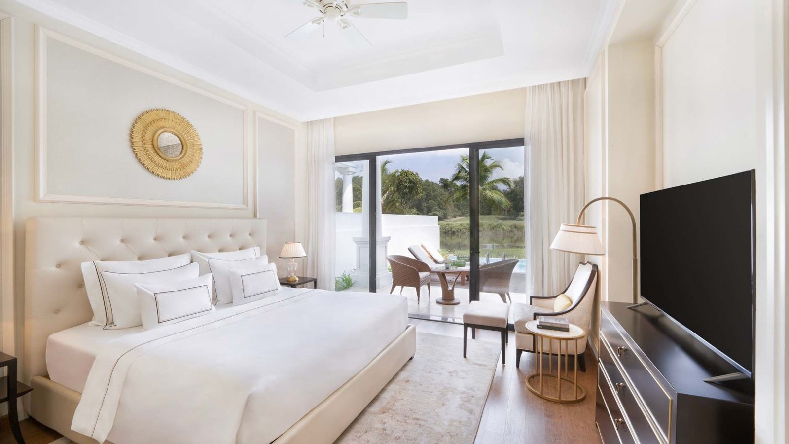 rooms-1bedroom-villa-lake-view-with-private-pool-no-extra-bed