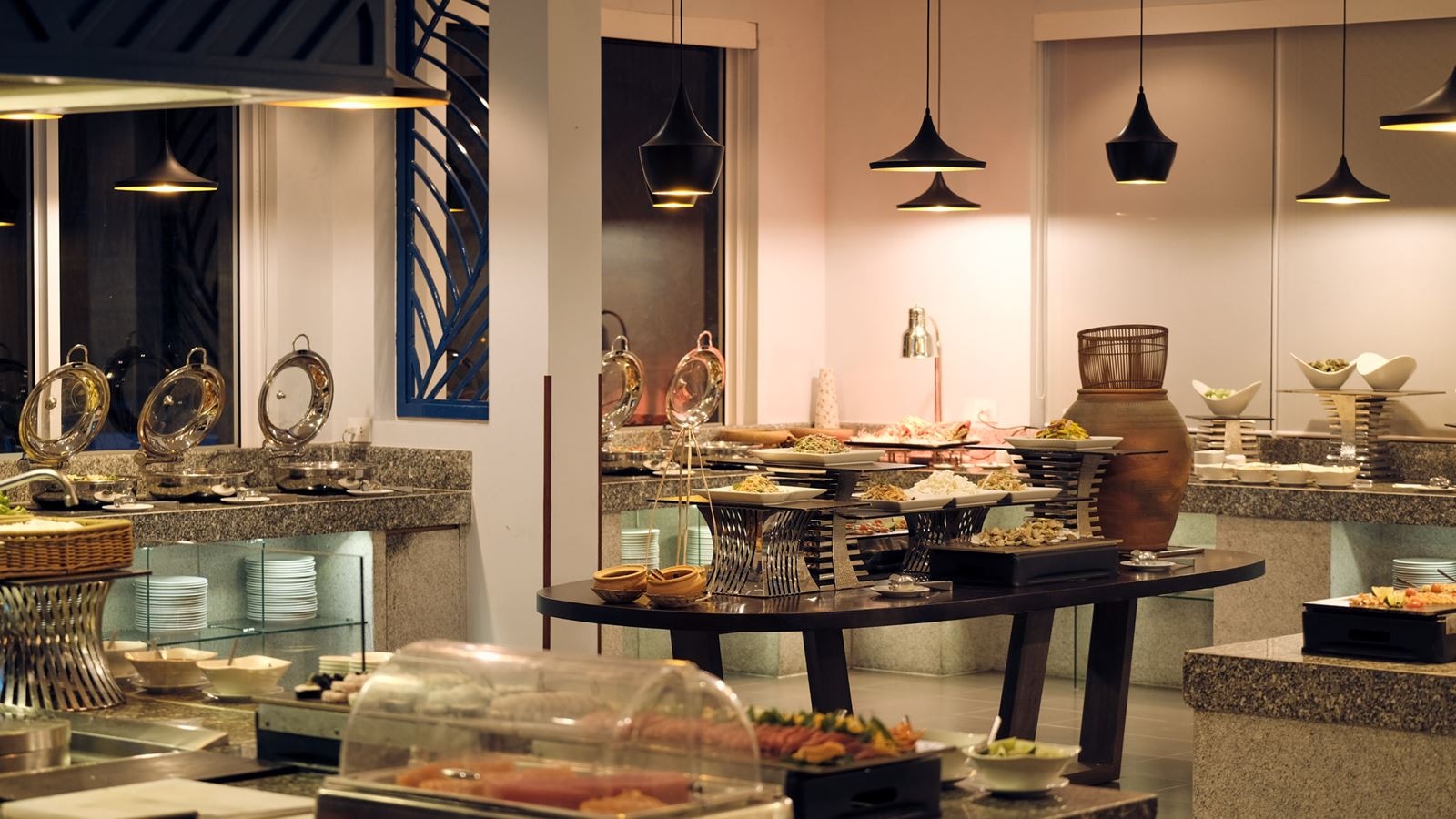 restaurants-restaurants