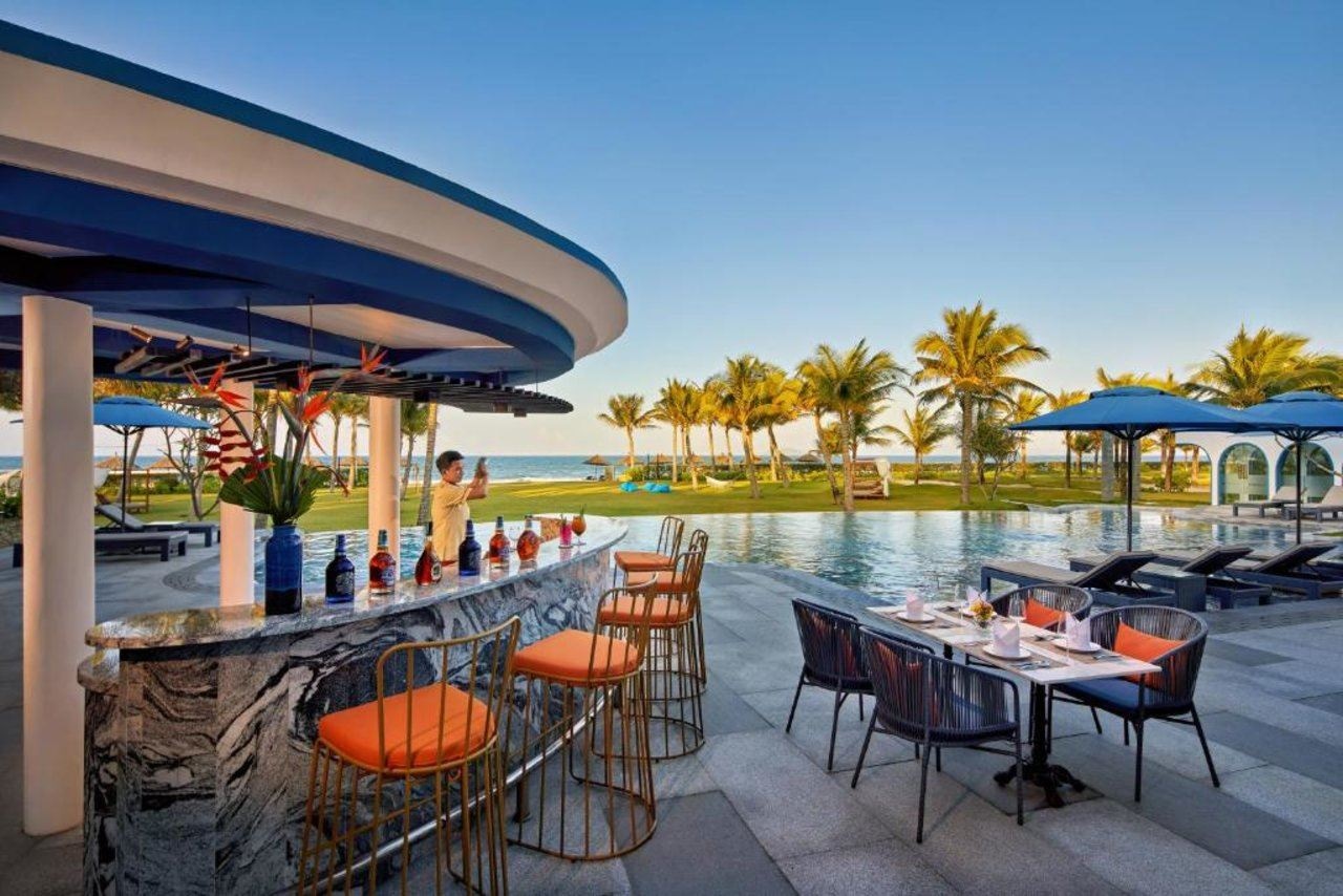 restaurants-royal-café--restaurant