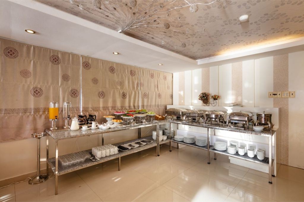 restaurants-sealight-hotel