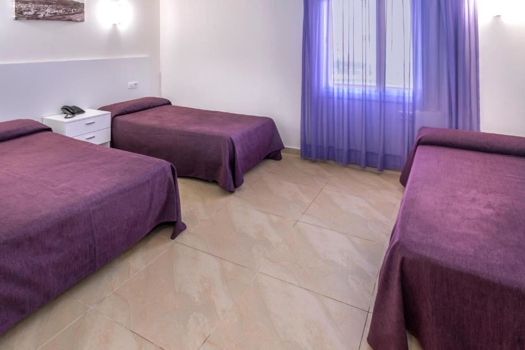 rooms-quadruple-standard