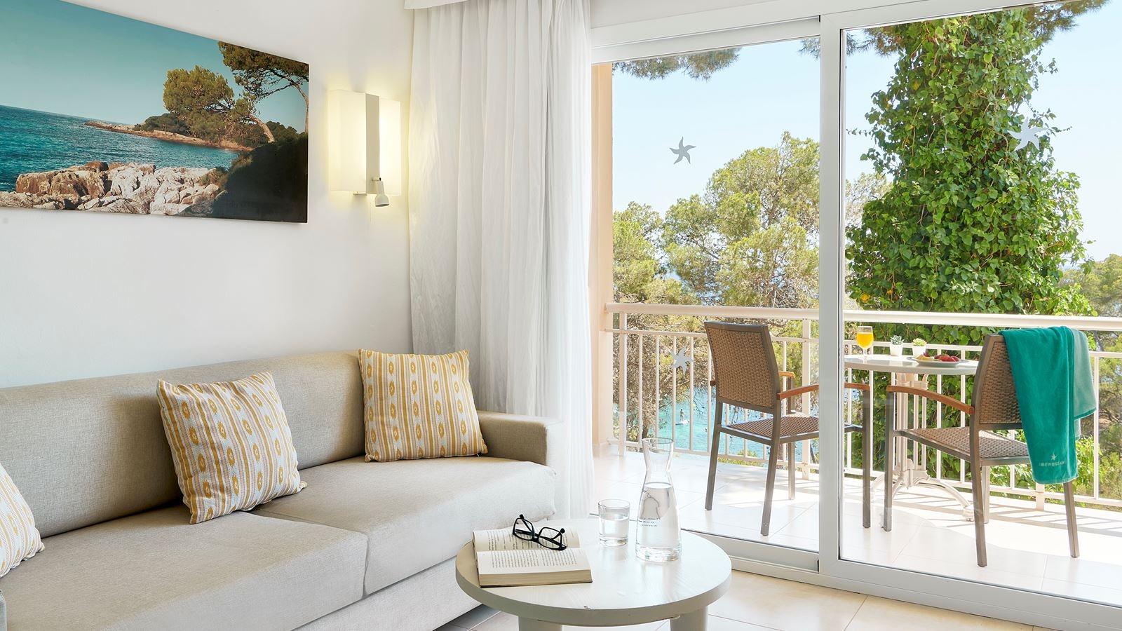 rooms-junior-suite-sea-view