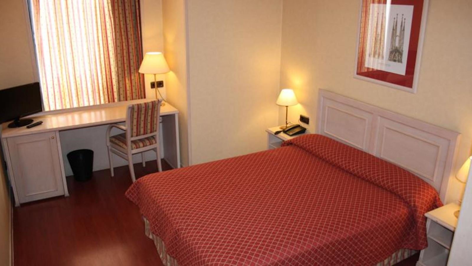 rooms-family-room-standard