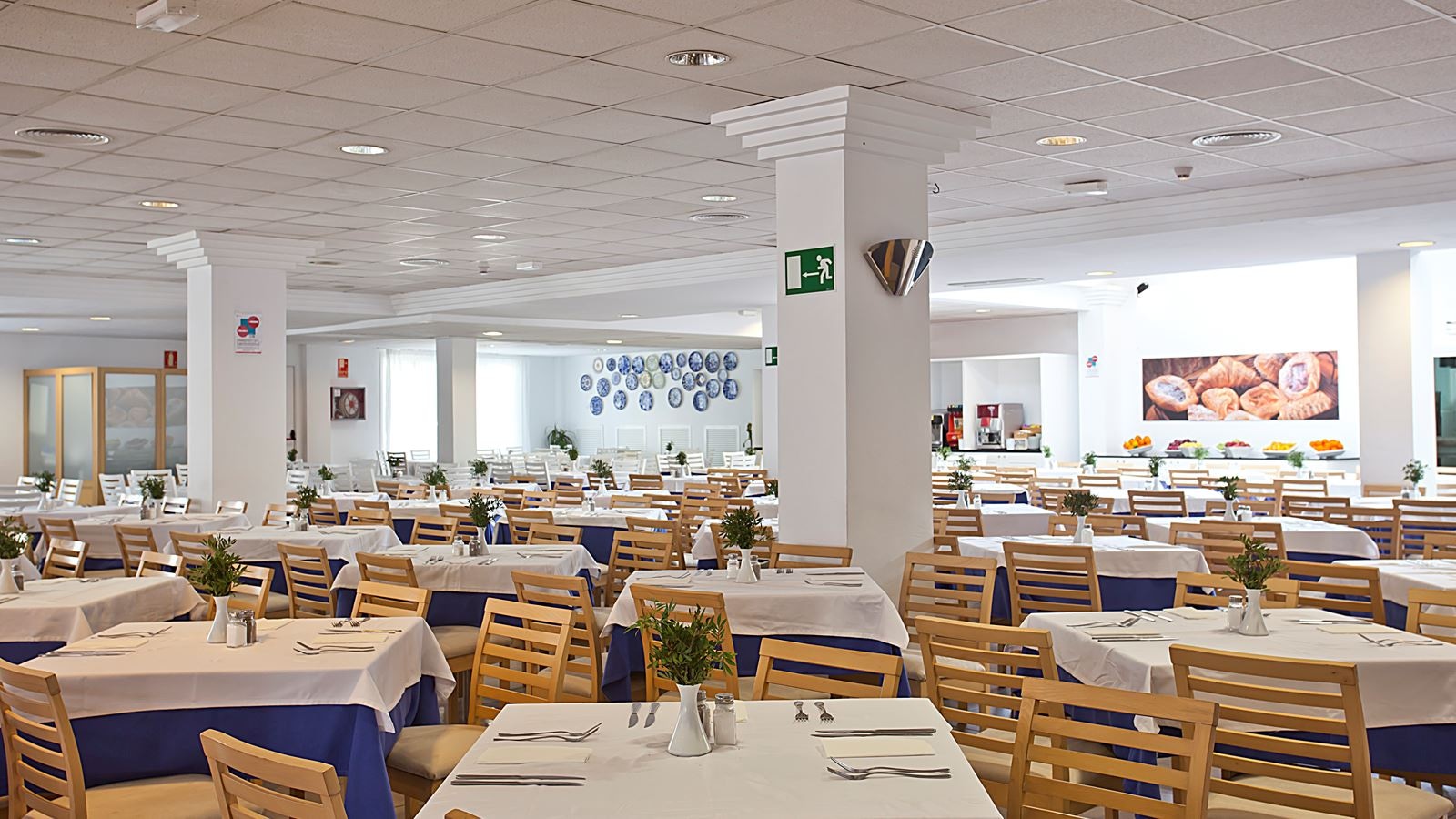 restaurants-main-restaurant