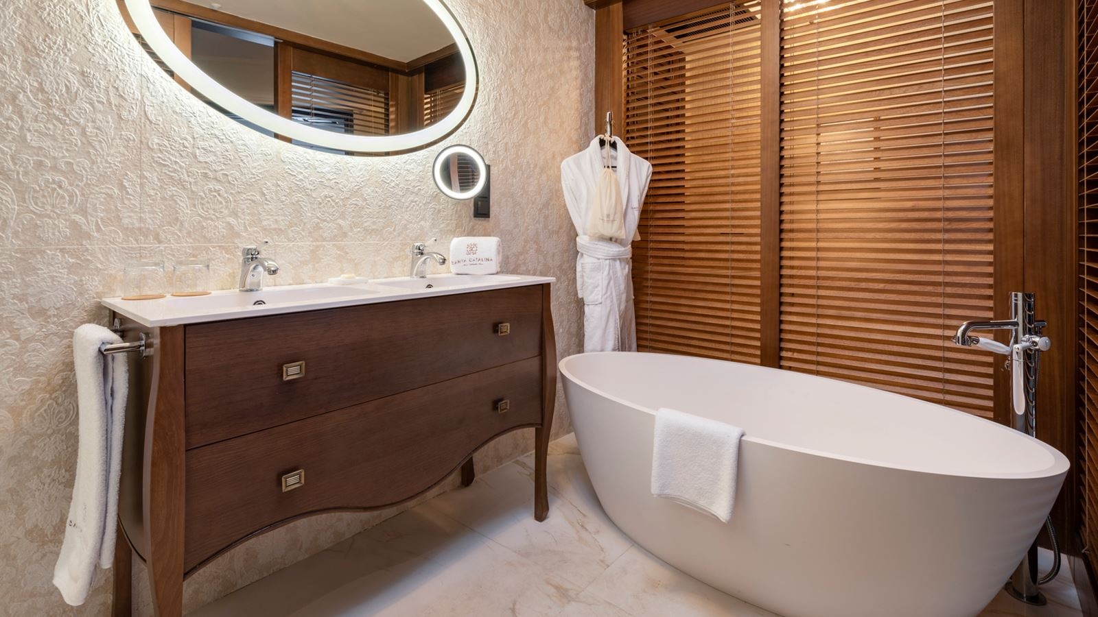 rooms-suite