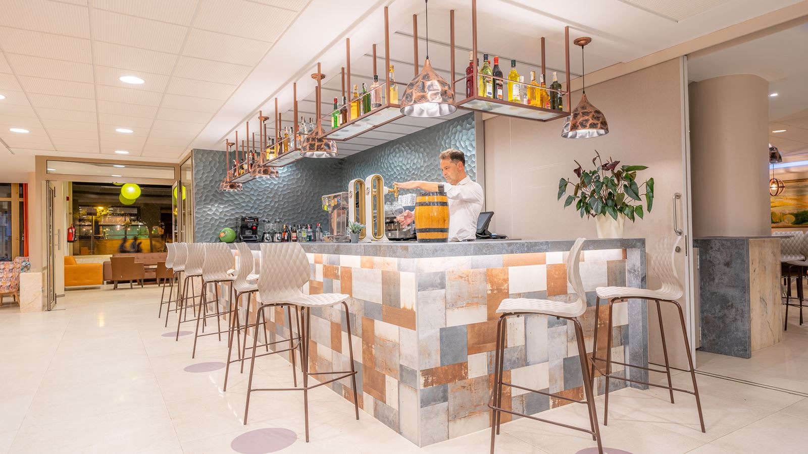 restaurants-aqua-marina