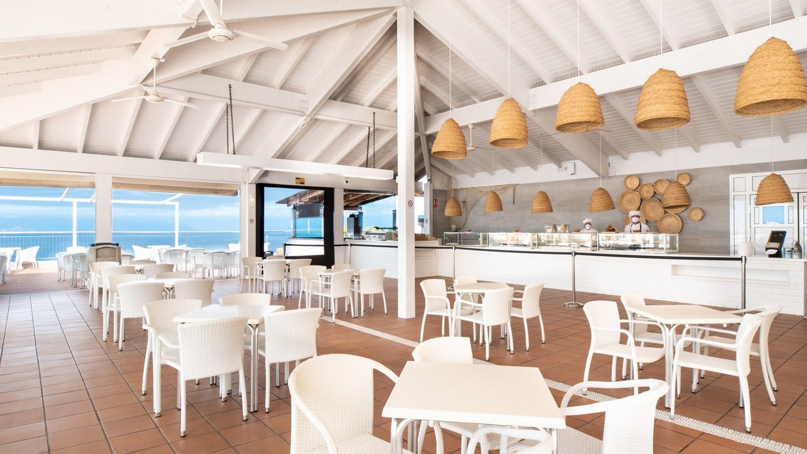 restaurants-nautilus-bar-restaurant