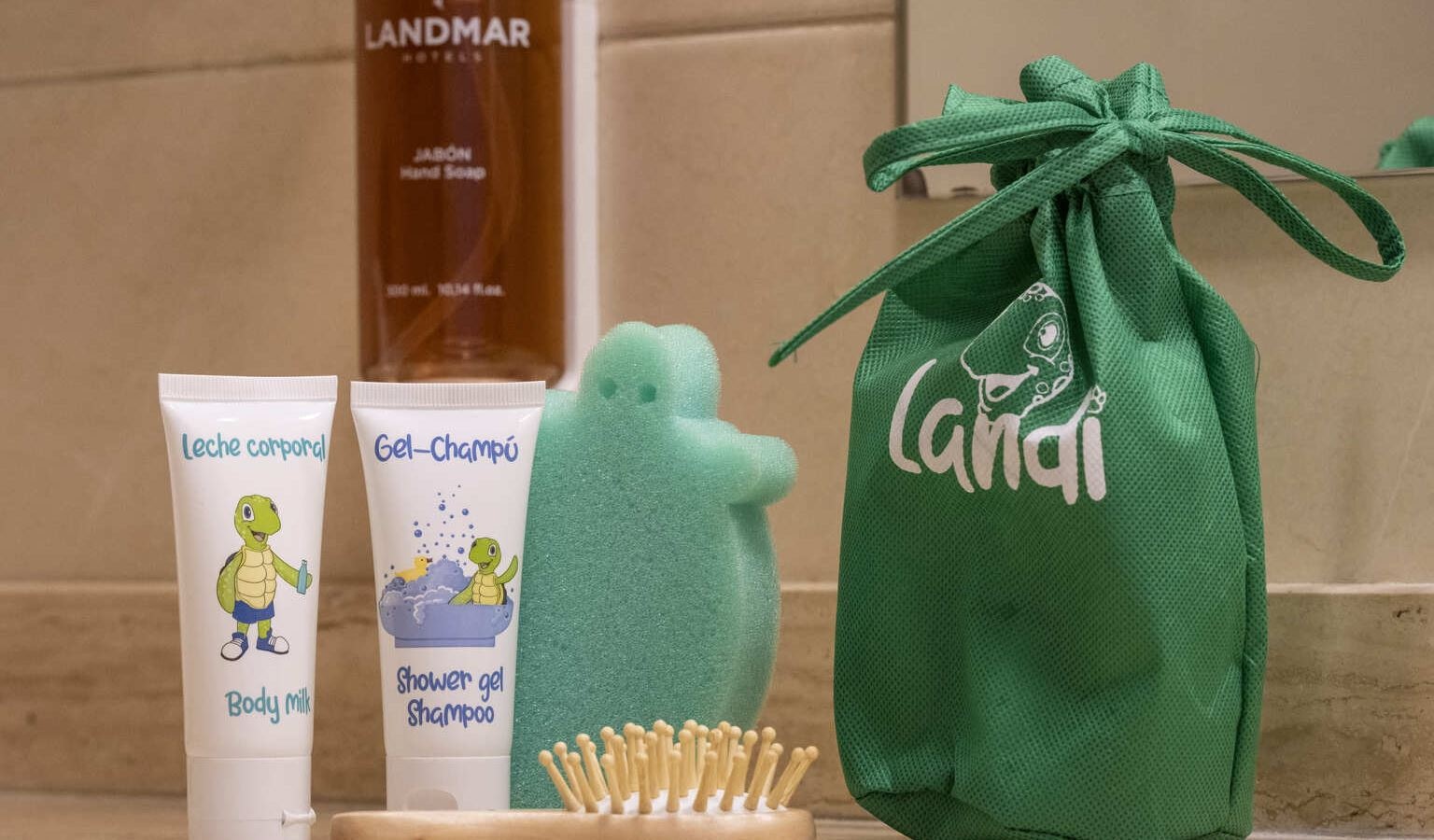 rooms-landi-village-balcony-or-terrace