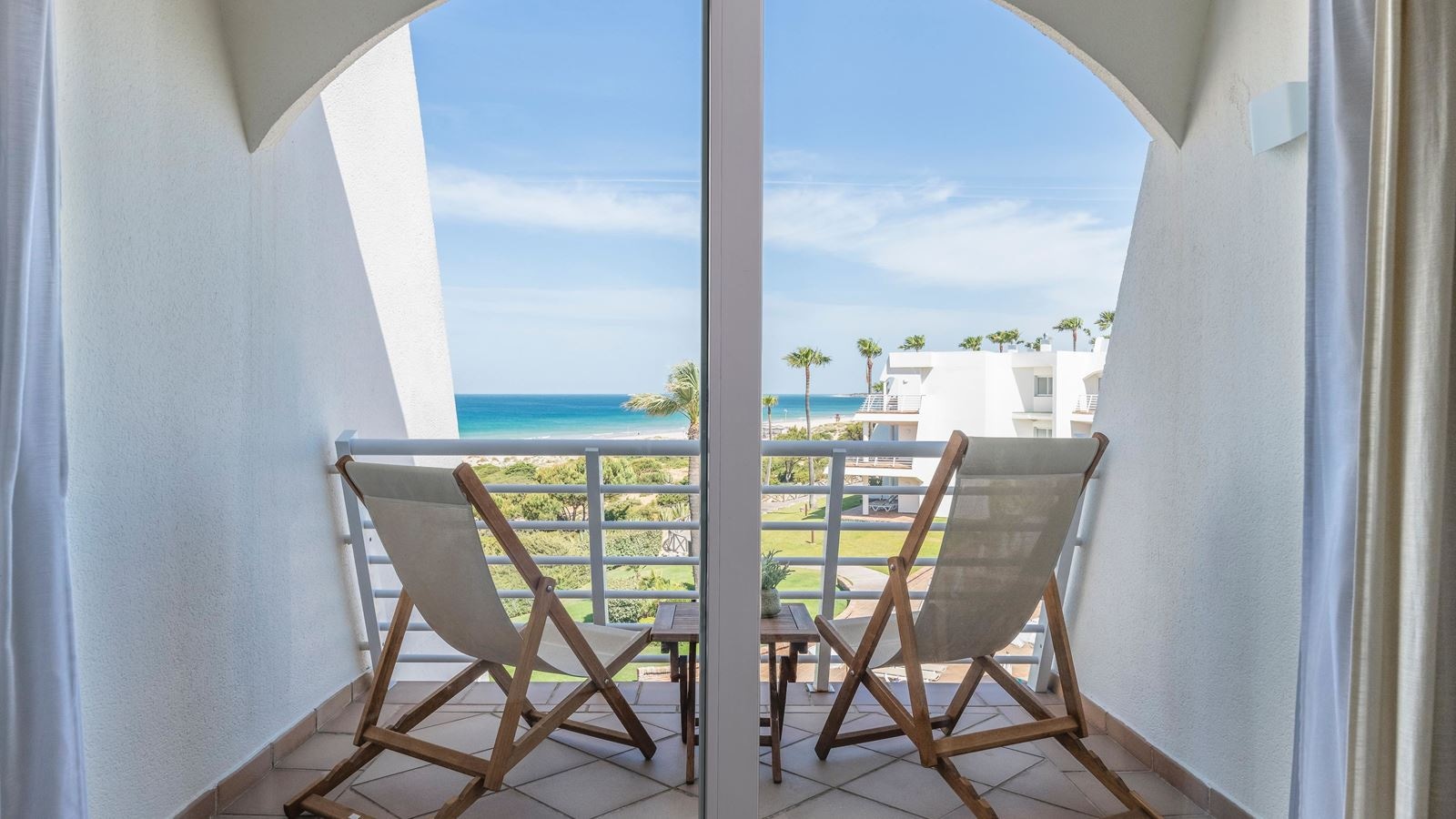 rooms-double-sea-view-balcony-or-terrace