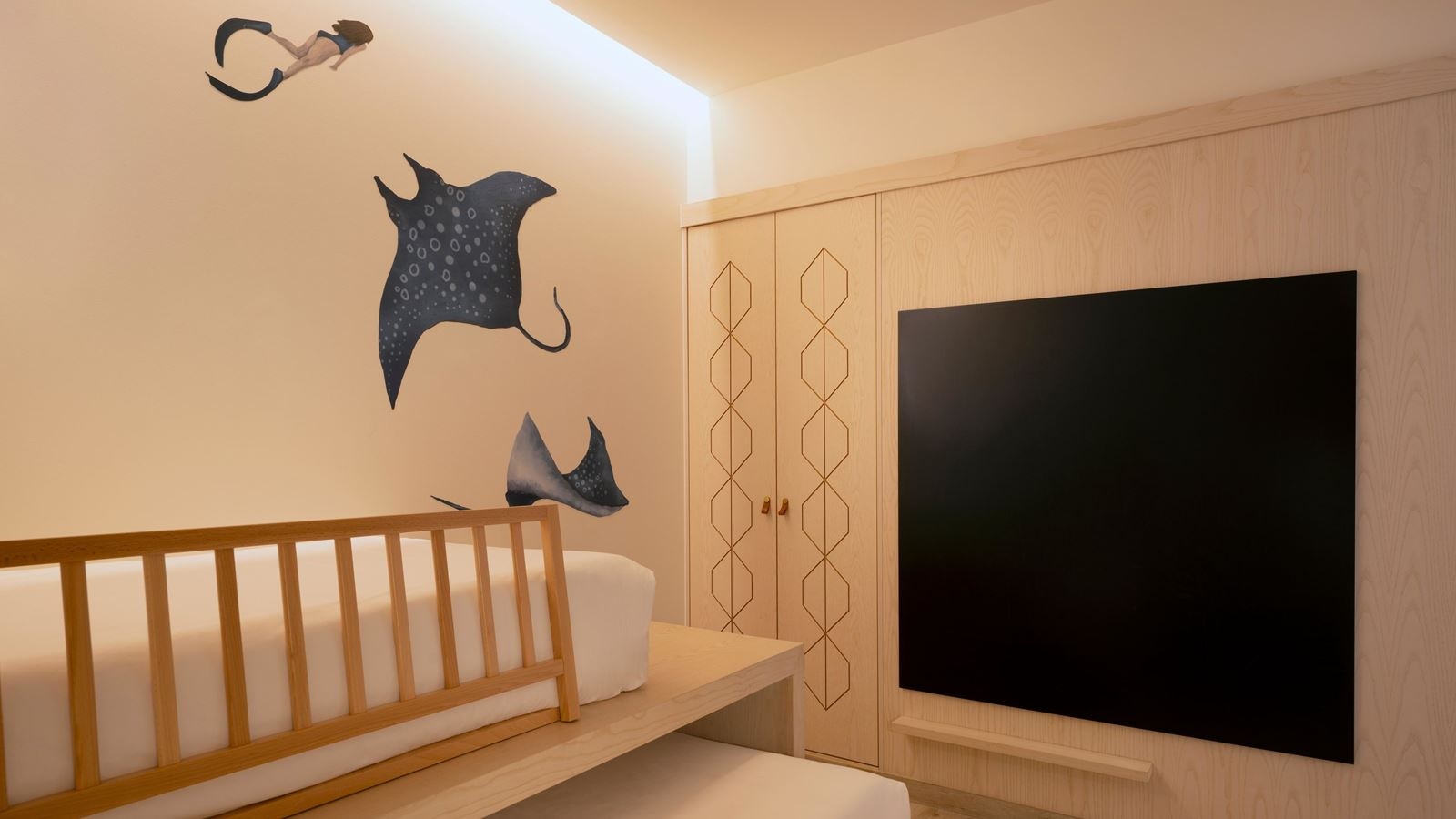 rooms-family-side-sea-view-balcony-or-terrace