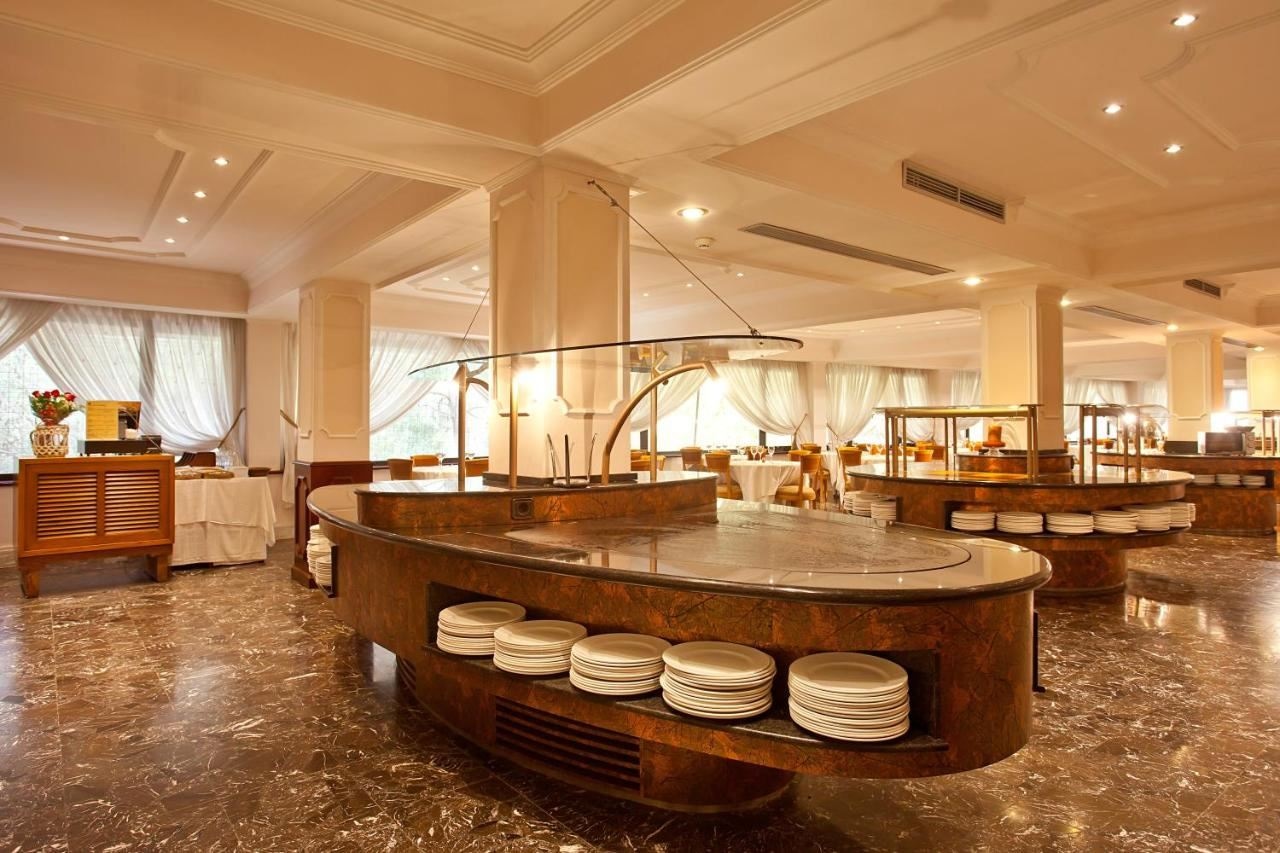 restaurants-restaurants