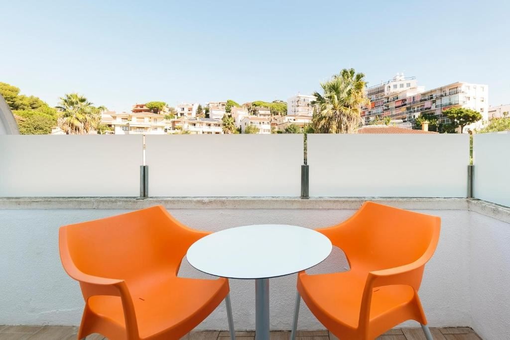 rooms-double-standard