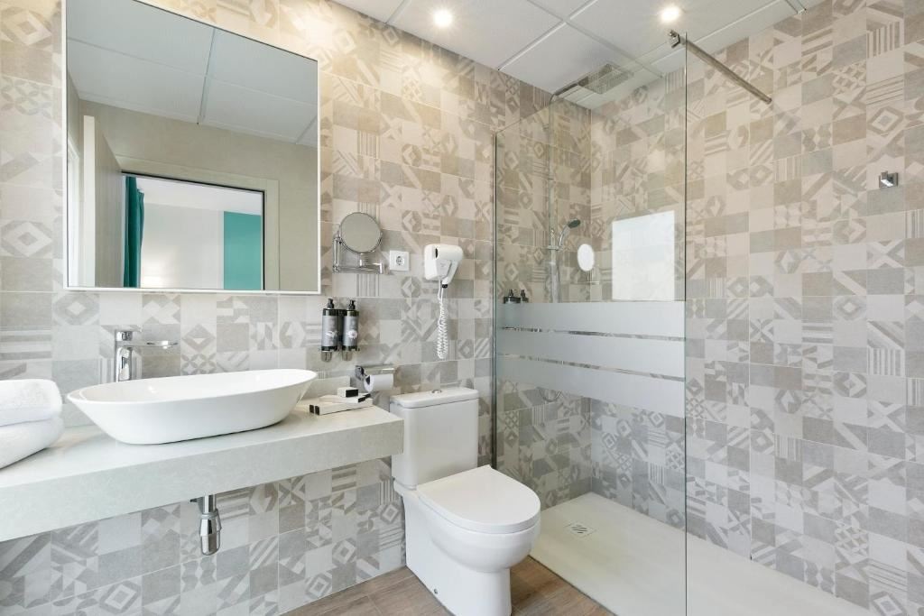 rooms-double-standard