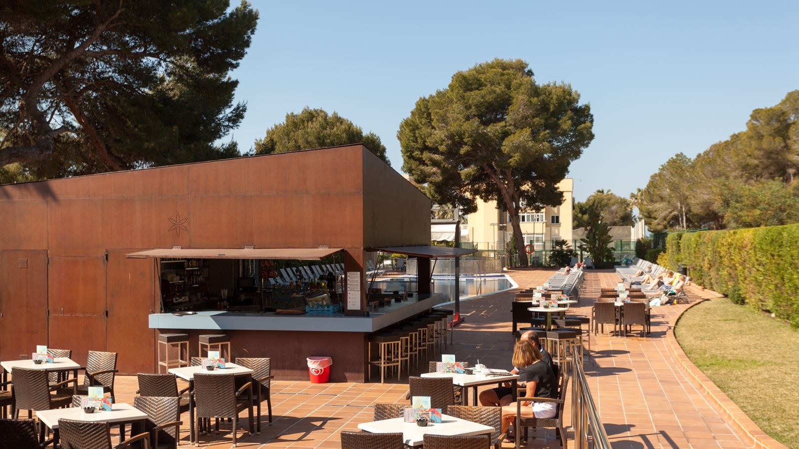 bars-pool-bar
