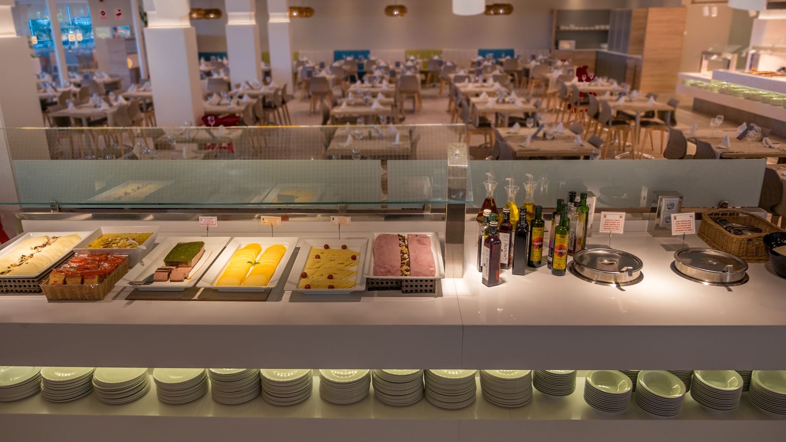 restaurants-buffet-restaurant