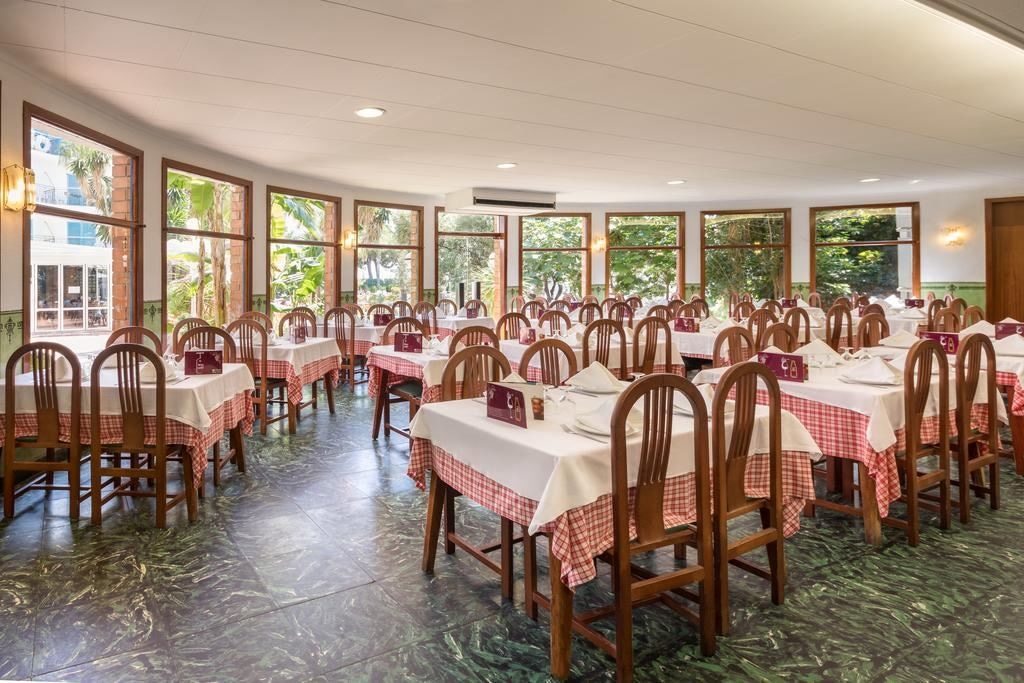 restaurants-buffet-restaurant