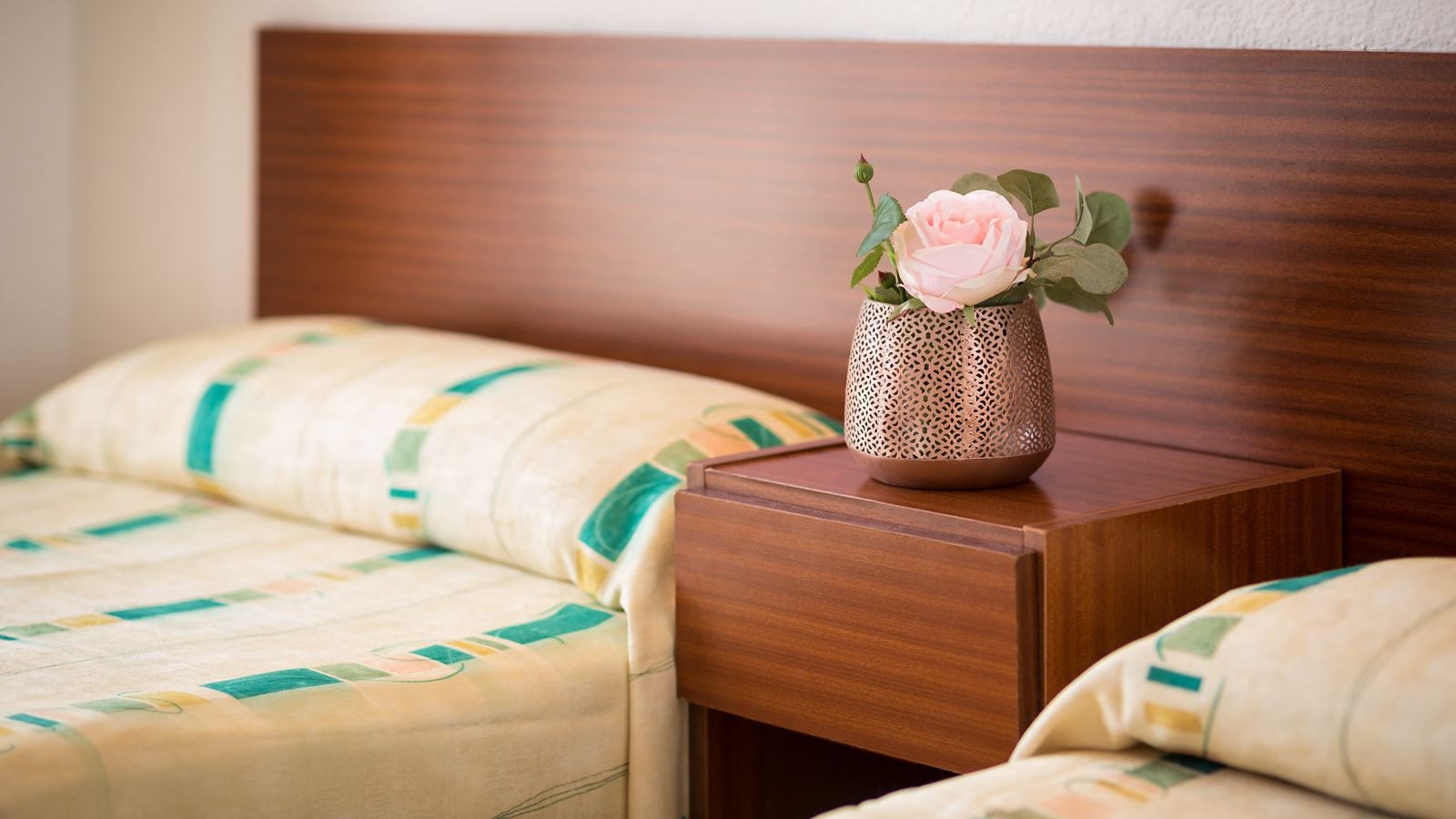 rooms-triple-balcony-or-terrace