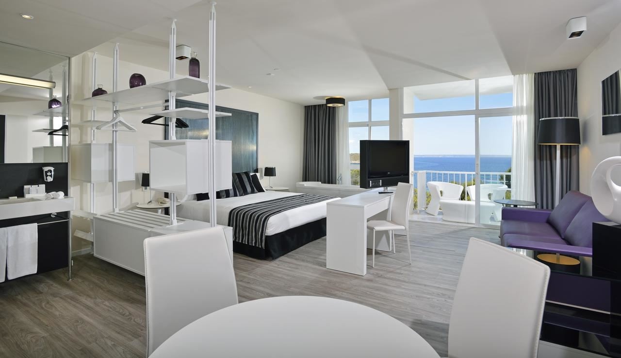 rooms-junior-suite-the-level