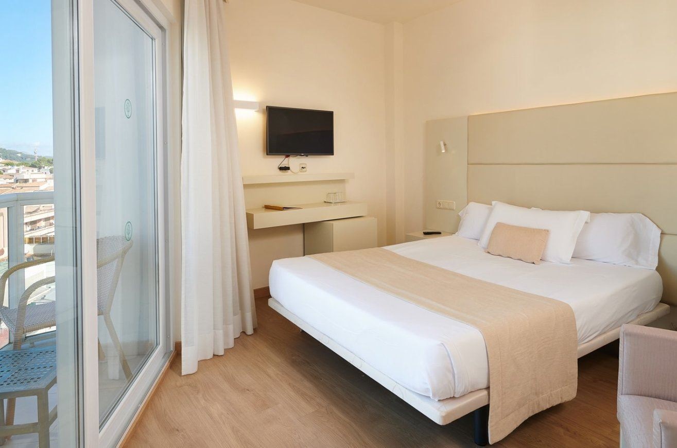 rooms-double-room-economy