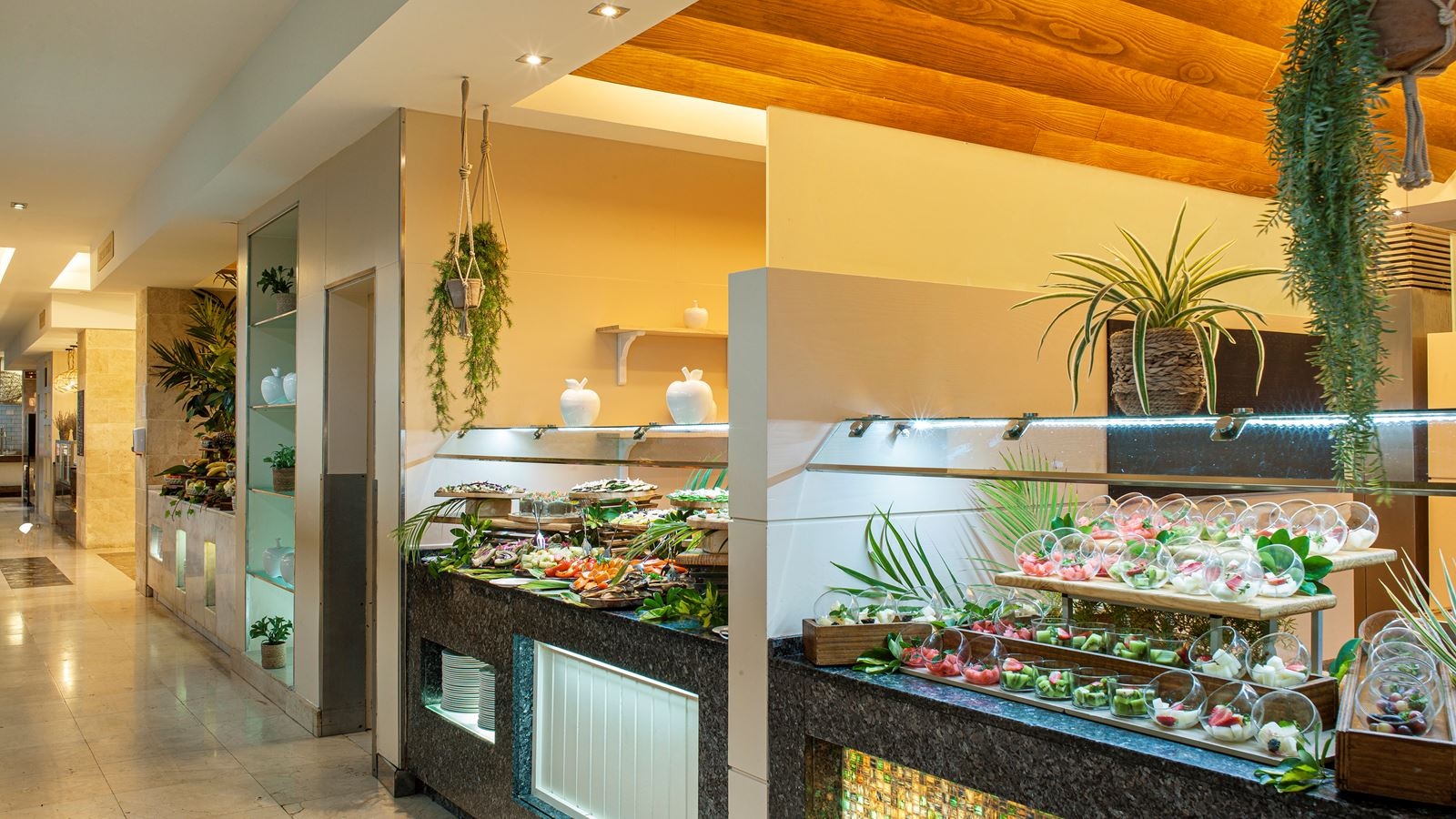 restaurants-panguea-food-market