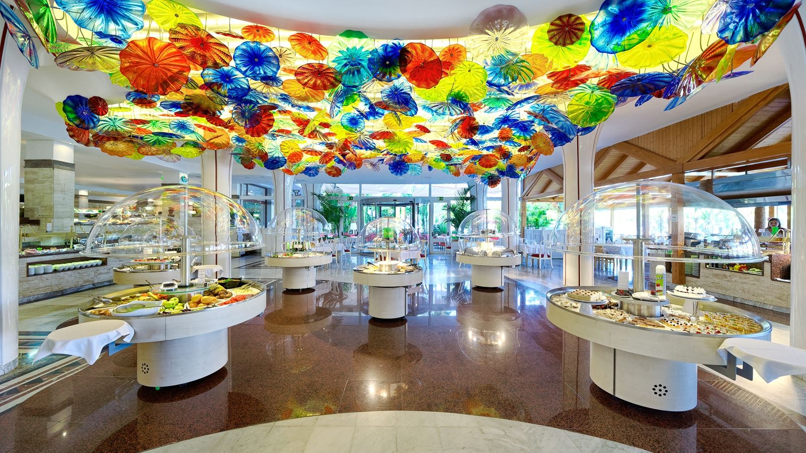 restaurants-restaurants