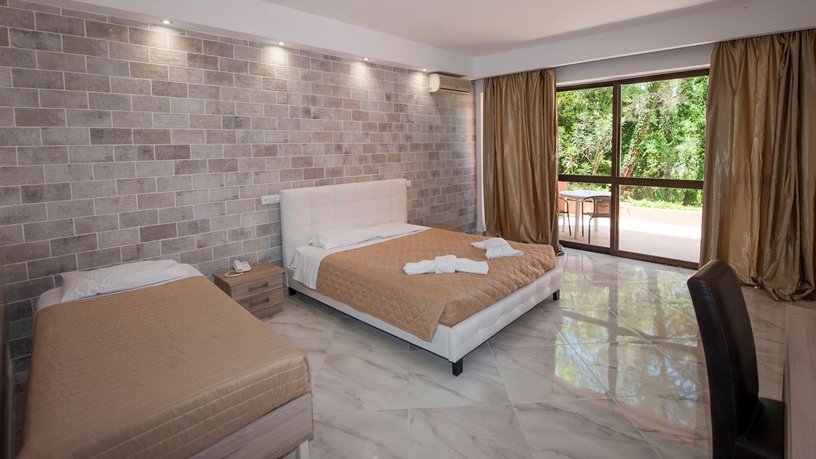 rooms-junior-suite-sea-view