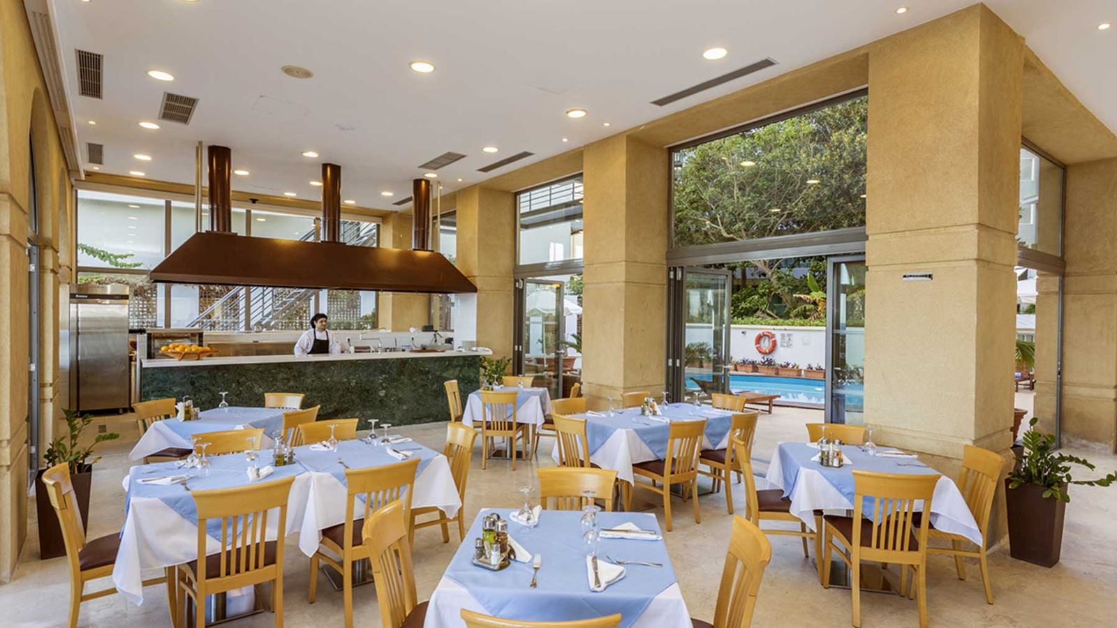 restaurants-main-restaurant