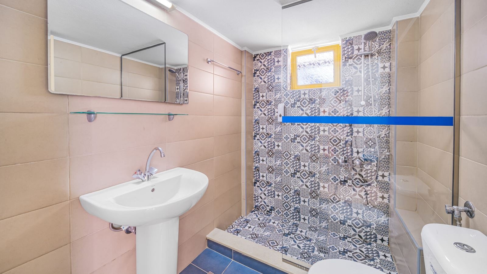 rooms-studio-superior-triple-balcony-or-terrace