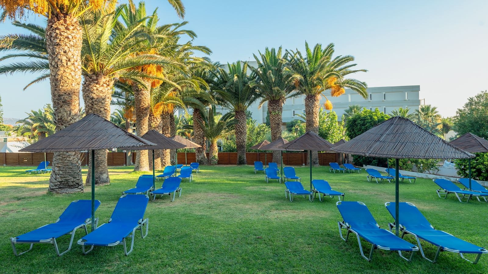 pools-outdoor--indoor-pool