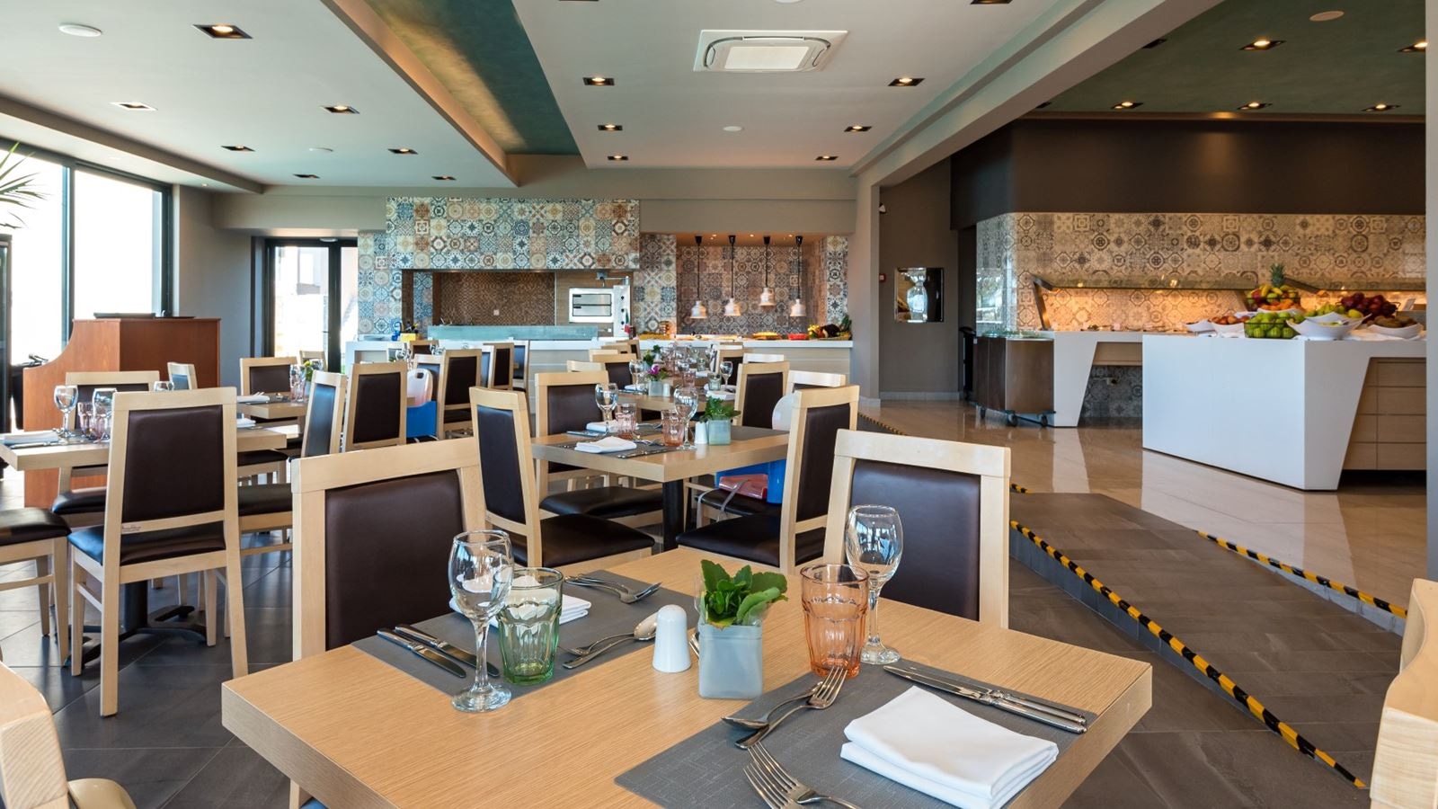 restaurants-main-restaurant