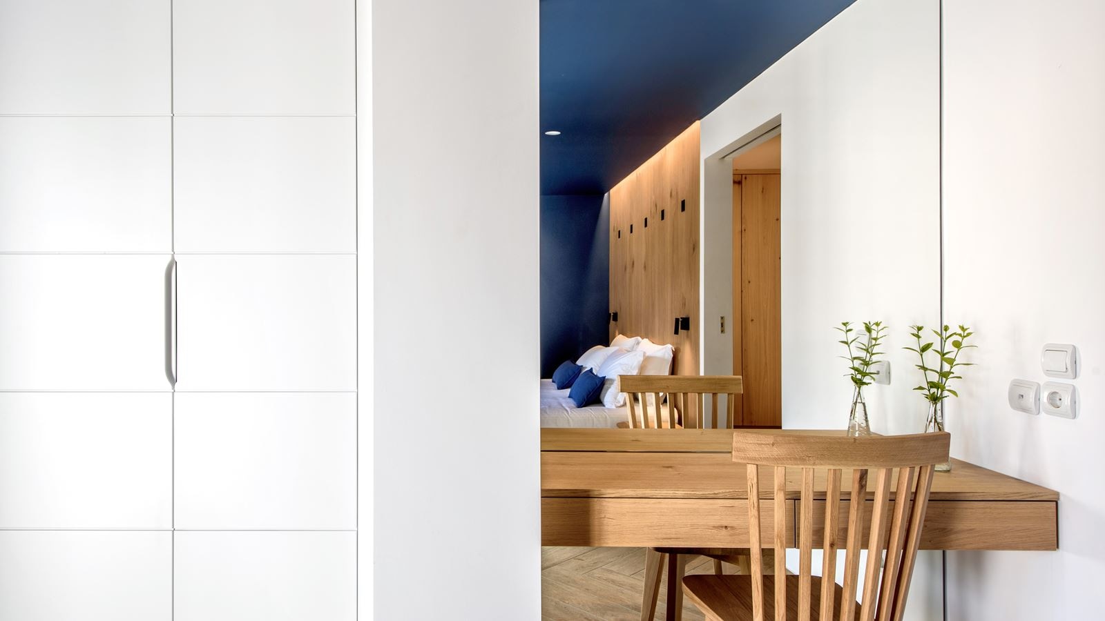 rooms-superior-double-land-view