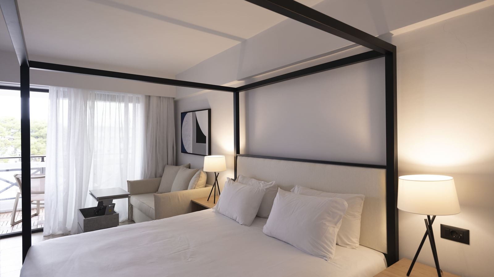 rooms-room-double-sideseaview-balcony-or-terrace