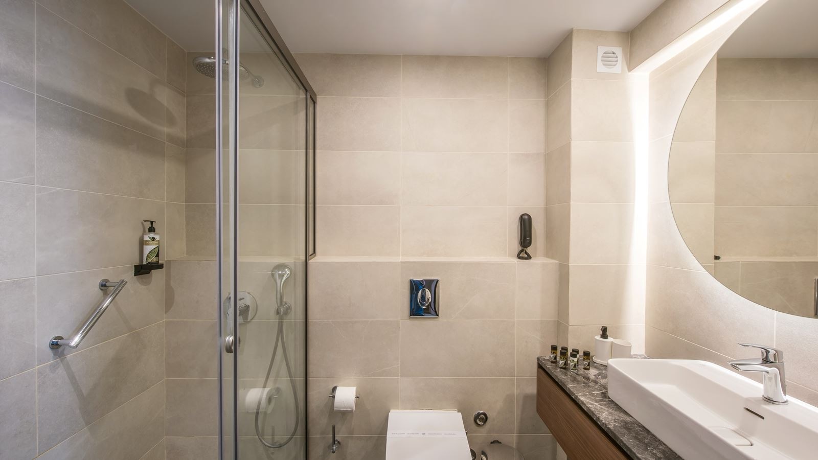 rooms-room-double-sideseaview-balcony-or-terrace