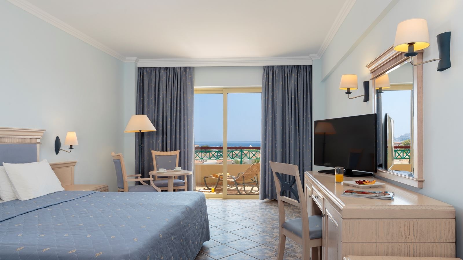 rooms-double-sea-view-room