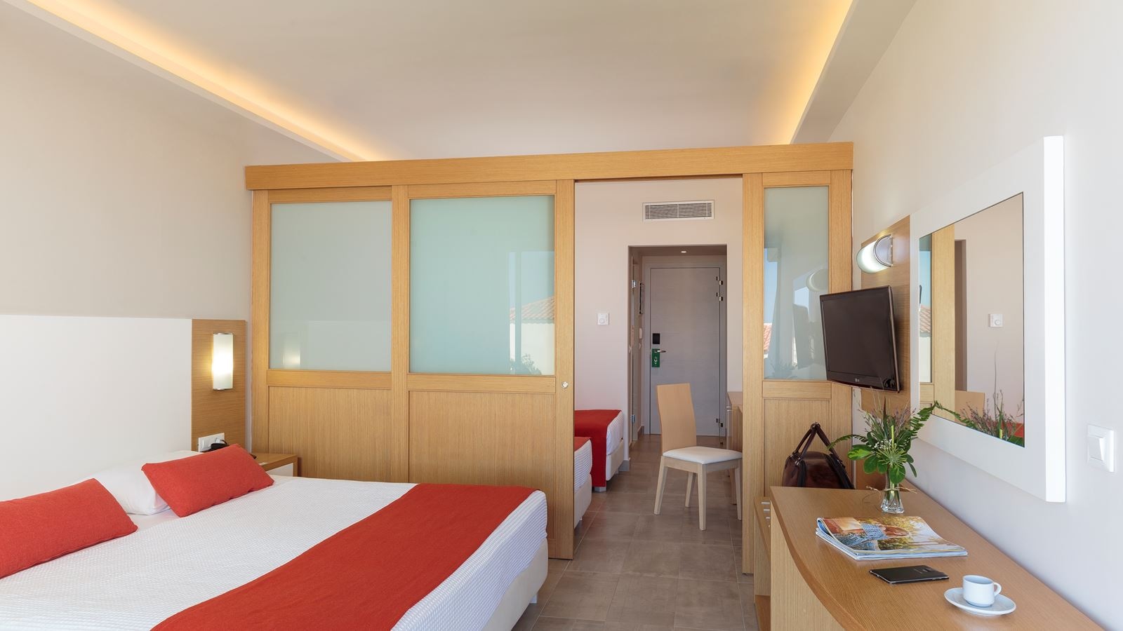 rooms-family-room-sea-view