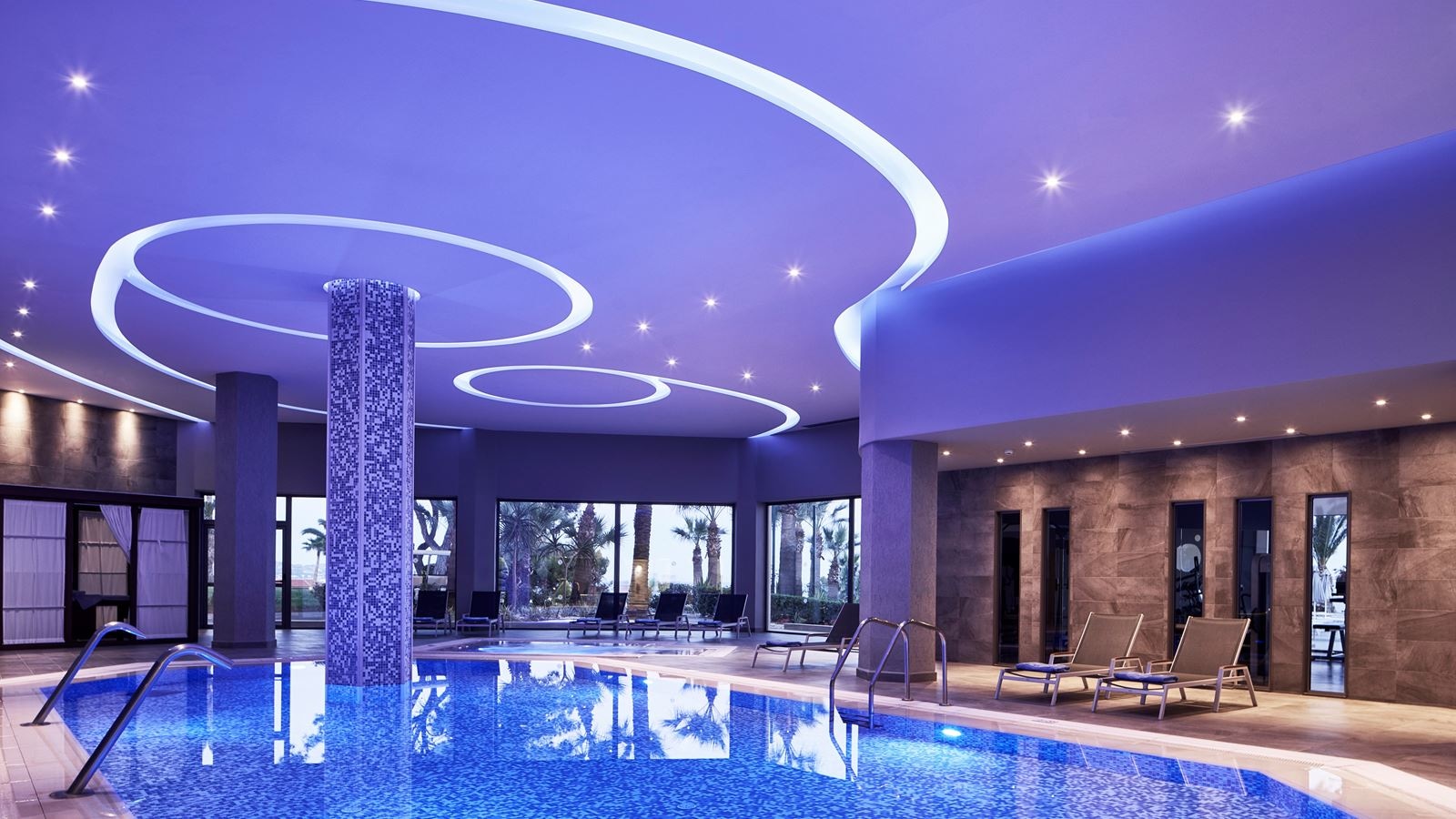 pools-indoor-pool