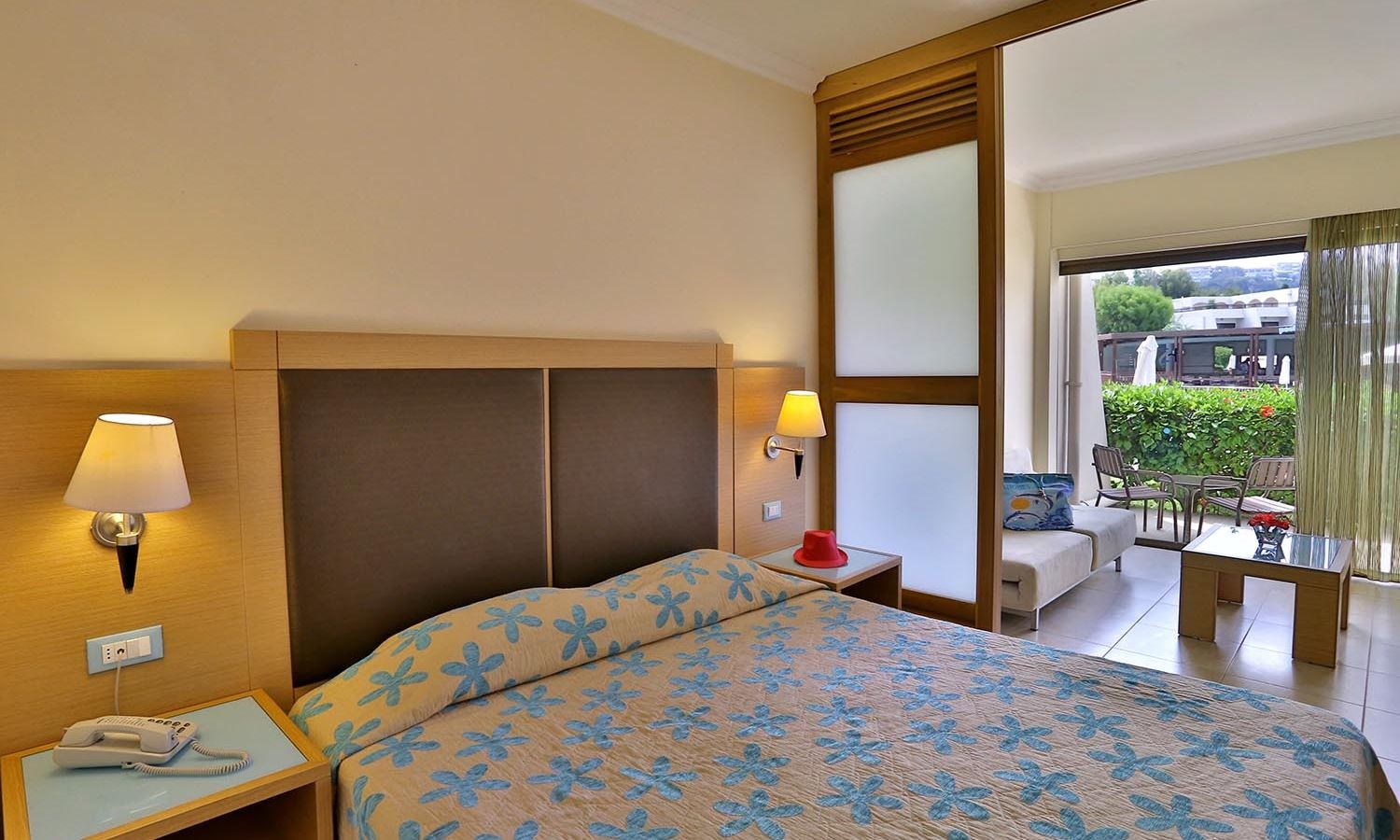 rooms-family-room-sliding-door--garden-pool-view-balcony-or-terrace