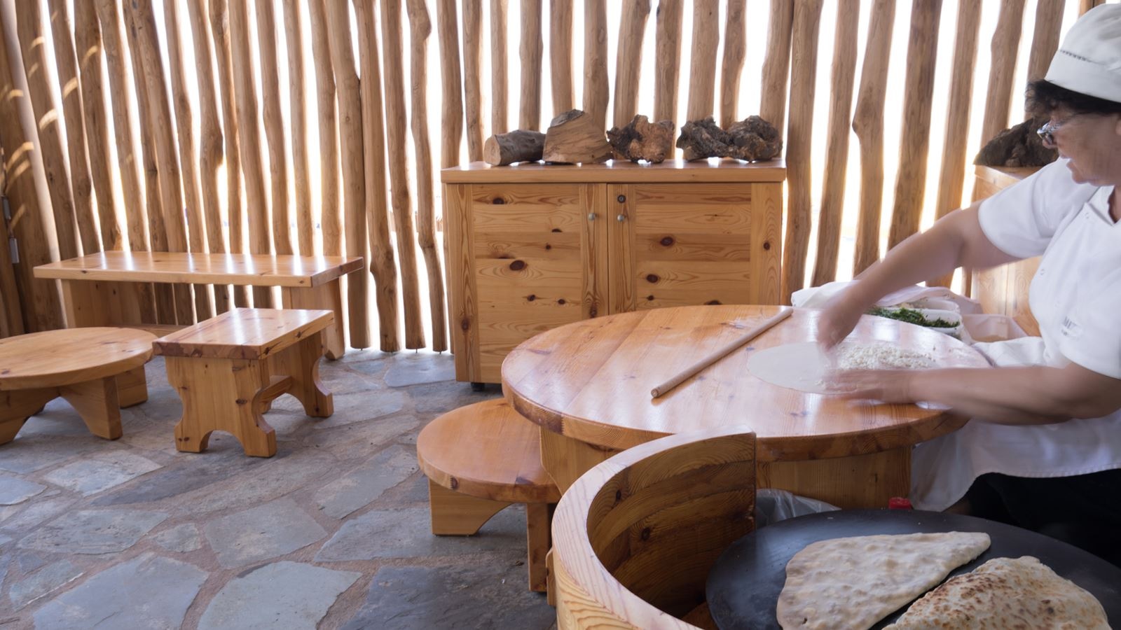 restaurants-traditional-greek-pies-kiosk